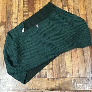 The North Face two toned green infinity scarf